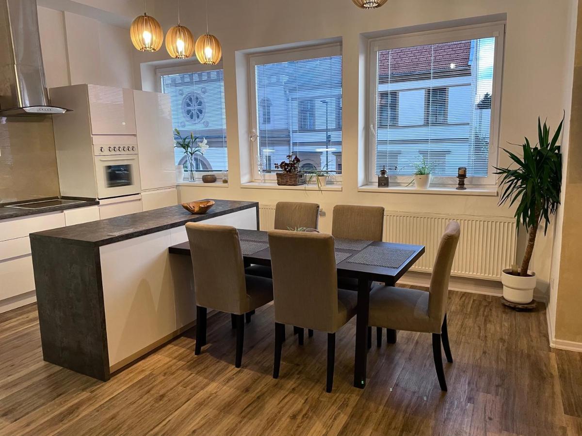 Apartman Az Pro 8 Osob Humpolec Eksteriør billede